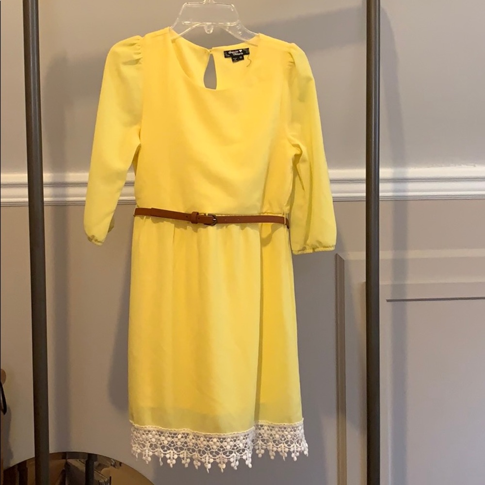 Girl’s dress